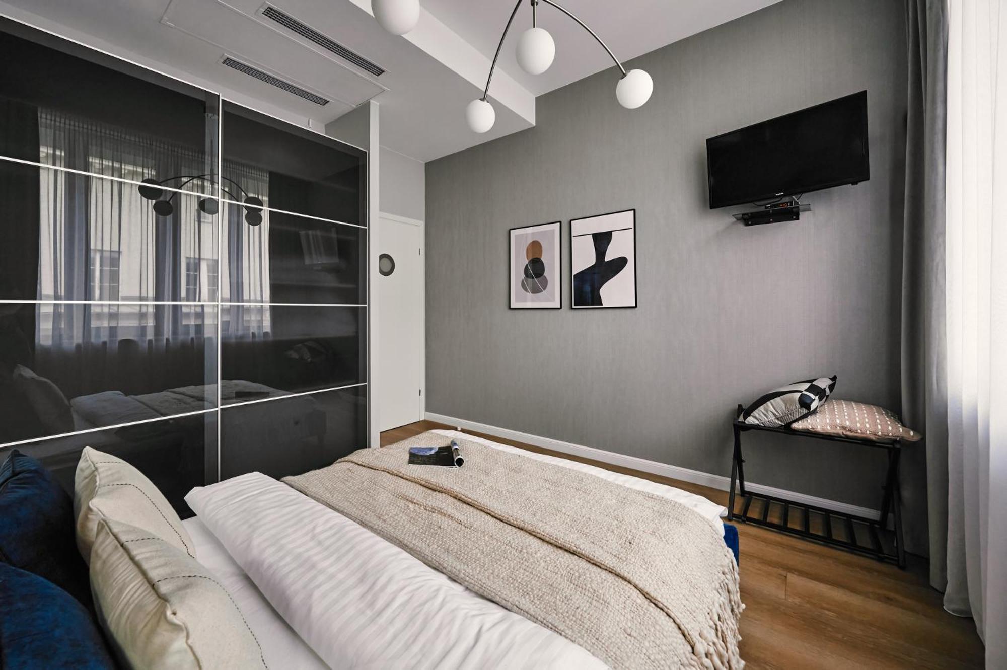 Wielopole17 Max Apartment With Ac Krasków Εξωτερικό φωτογραφία